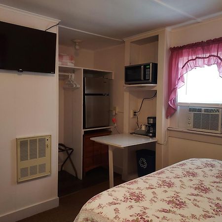 Serenity Motel Shaftsbury Extérieur photo