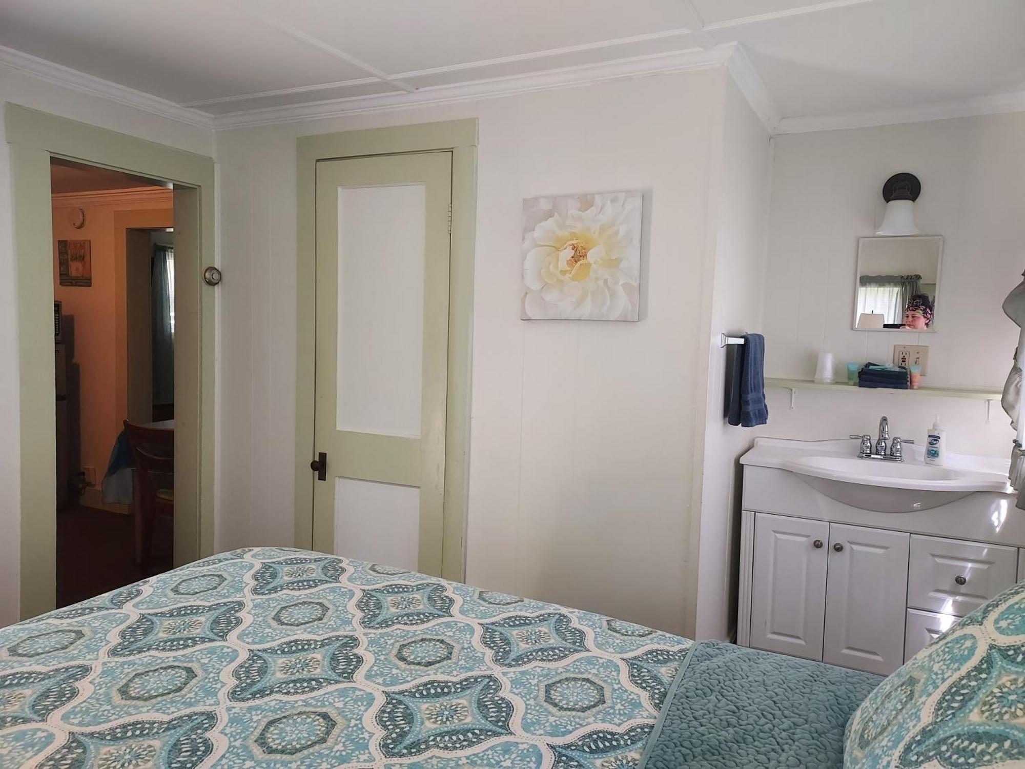 Serenity Motel Shaftsbury Extérieur photo