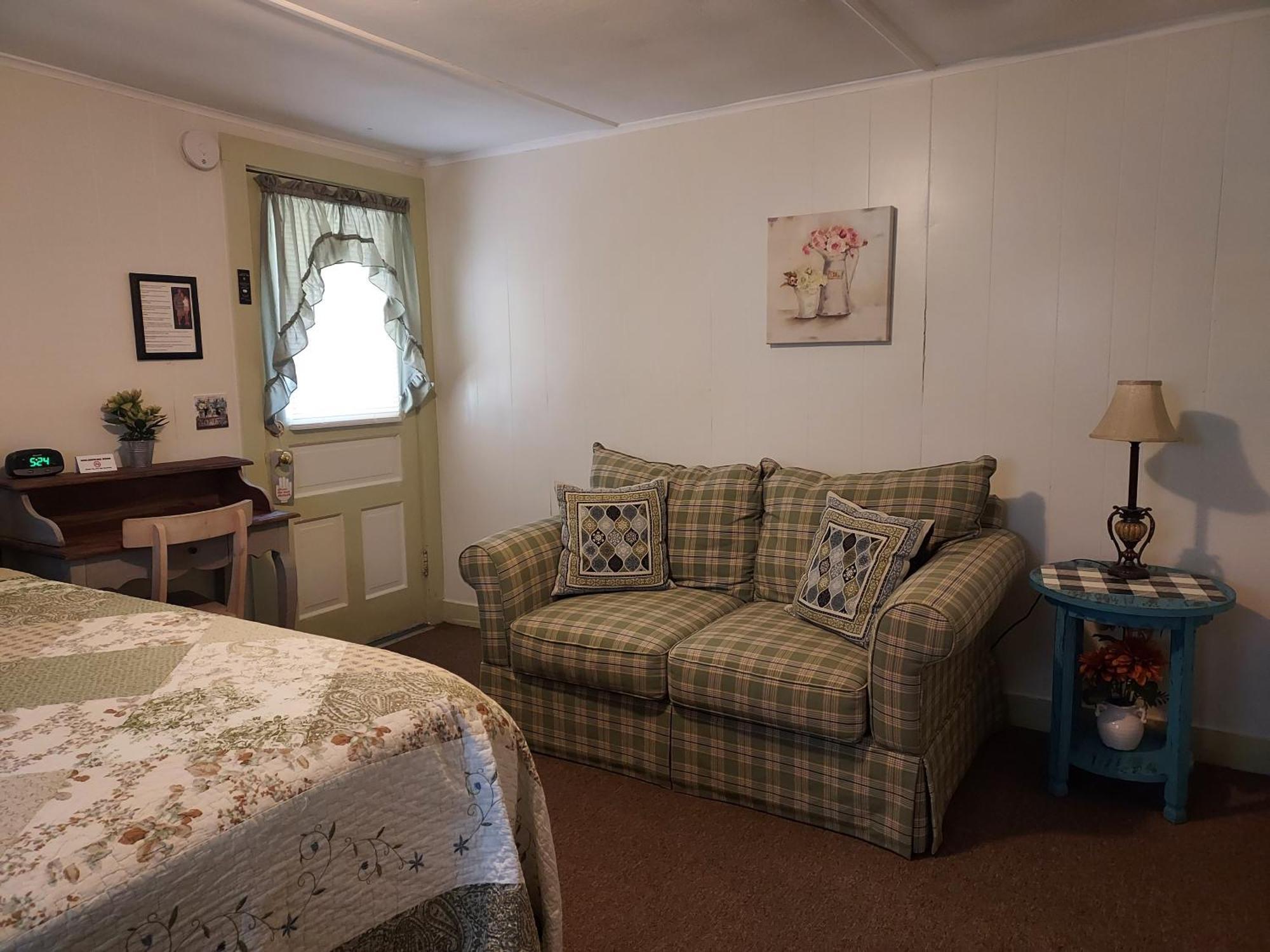Serenity Motel Shaftsbury Extérieur photo